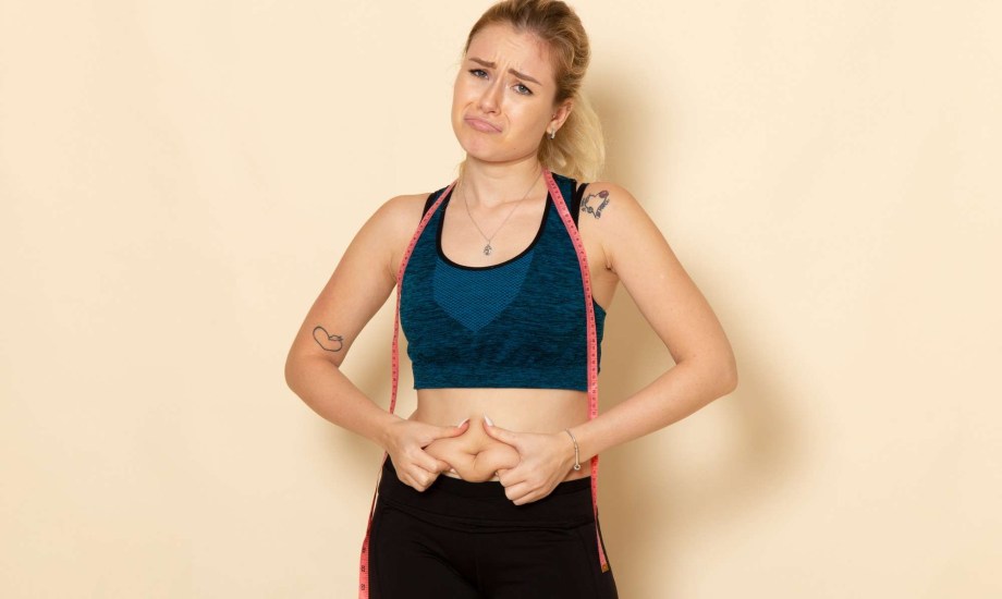 دهون البطن عند النساء