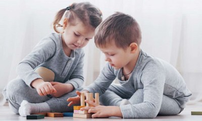 متى يتعلم الأطفال المشاركة؟
