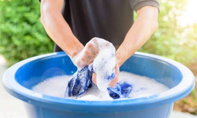 غسل الملابس الداخلية بالماء الساخن