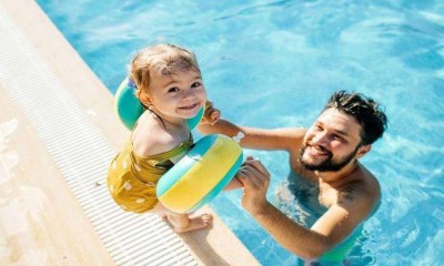 8 قواعد ذهبية لإنقاذ أطفالكم من غرق المسابح هذا الصيف