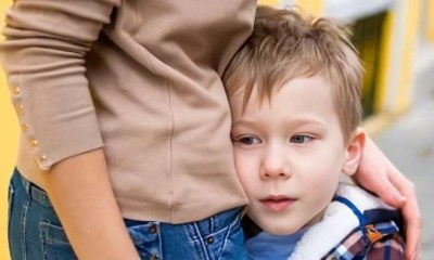 التعلق الزائد بالوالدين عند الأطفال