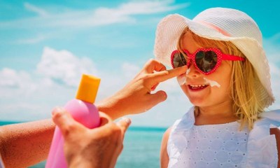 كيف تختار واقي الشمس الآمن لطفلك؟