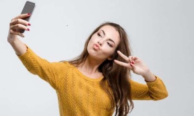 السيلفي اليومي قد يكون مفتاح السعادة!