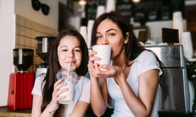 أفضل المشروبات الطبيعية للأطفال بعد المدرسة