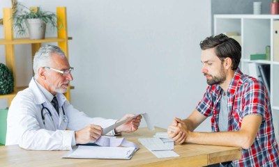 استشارة الطبيب المختص