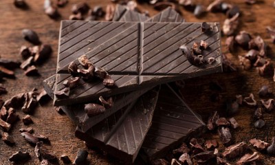 الشكولاتة الداكنة