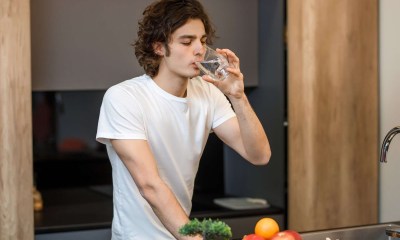 شرب كميات كافية من الماء