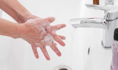 غسل اليدين بانتظام