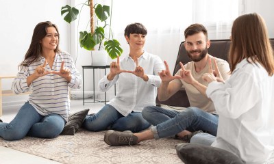 تقليل التوتر وتعزيز التواصل الاجتماعي