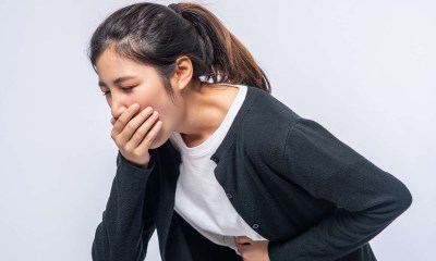 الشعور بالغثيان والقيء