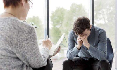علامات تقول إنك تحتاج إلى طبيب نفسي متخصص