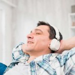 الموسيقى تحمي الدماغ من الخرف