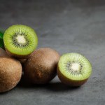 فوائد تناول الكيوي 