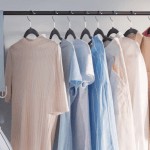 كيف تؤثر المواد الكيميائية الموجودة في الملابس على الهرمونات؟