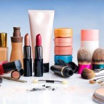 خفايا مستحضرات التجميل.. هل يضرك الفورمالديهايد والألومنيوم؟