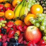 5 فواكه يُنصح بتناولها على معدة فارغة