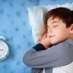 كيف يسرق سلس البول نوم الأطفال ويعيق تفاعلهم الاجتماعي؟