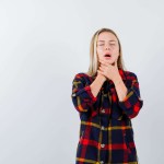 الارتجاع الحنجري البلعومي