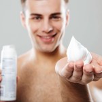 غسول المناطق الحساسة لدى الرجال