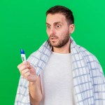 لماذا يظهر اختبار الحمل إيجابياً عند الرجل؟