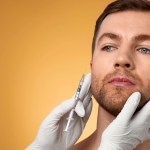 تجميل الذقن: لماذا يزداد إقبال الرجال على تحسين فكهم؟