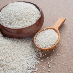 5 طرق بسيطة لاستخدام دقيق الأرز للحصول على بشرة مشرقة