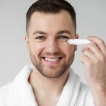 استخدام كريم العين للرجال